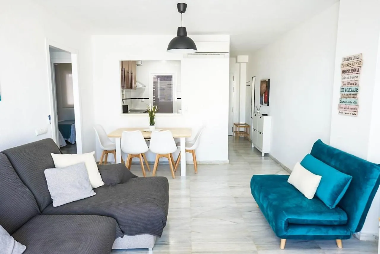 Bonito Apartamento Ideal Para Familias Con Piscina Y Pista De Padel En Roquetas Roquetas de Mar